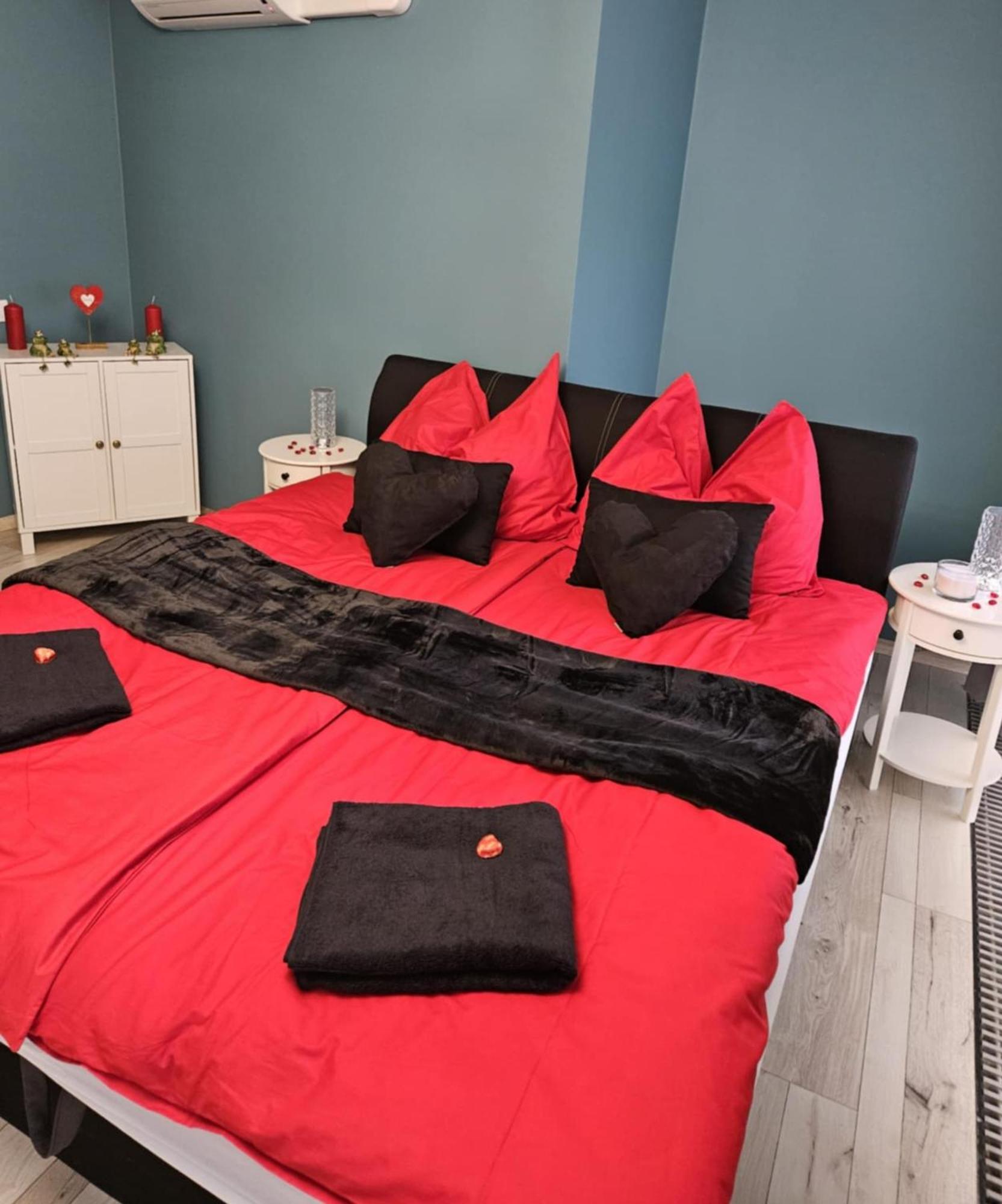 אגר Hellowine Apartman מראה חיצוני תמונה